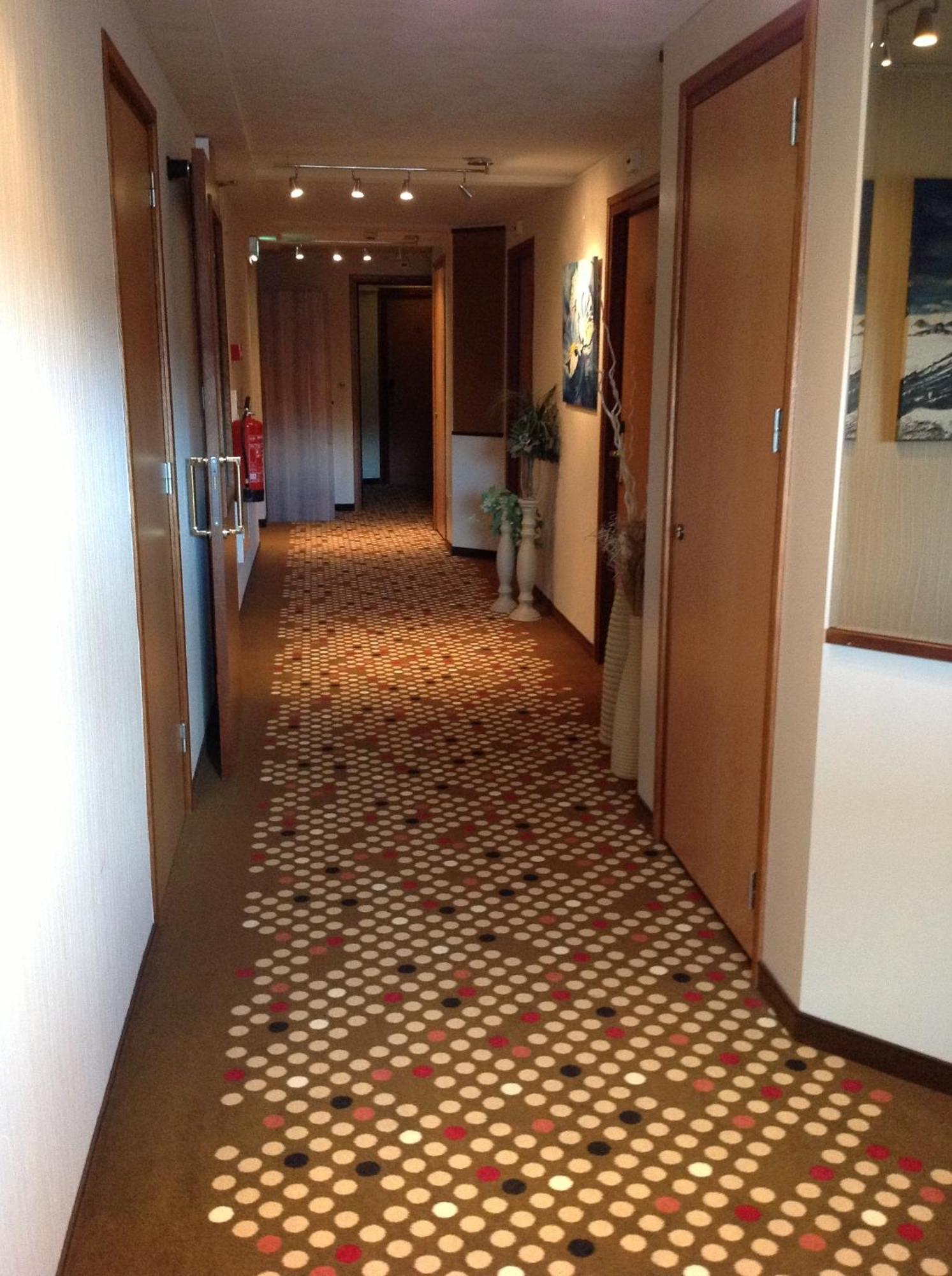 Suydersee Hotel Энкхейзен Экстерьер фото